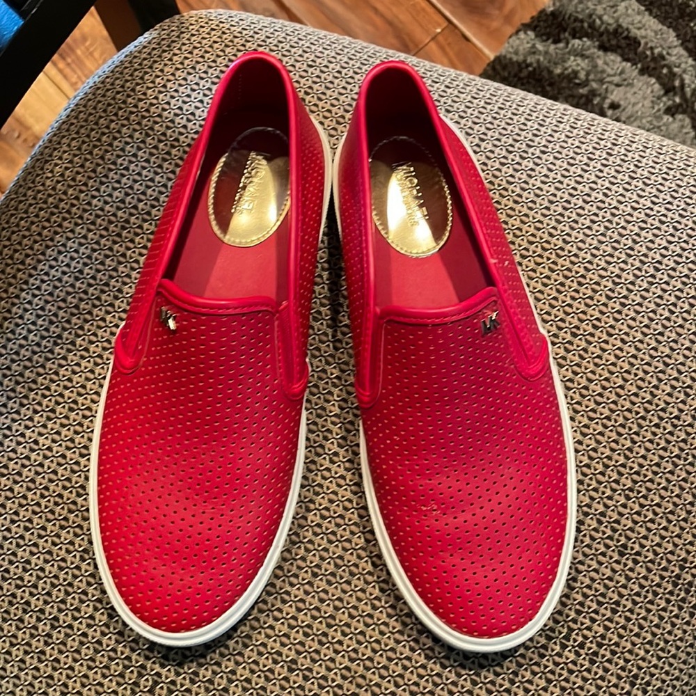 Womens Authentic Michael Kors Slip On Sneaks